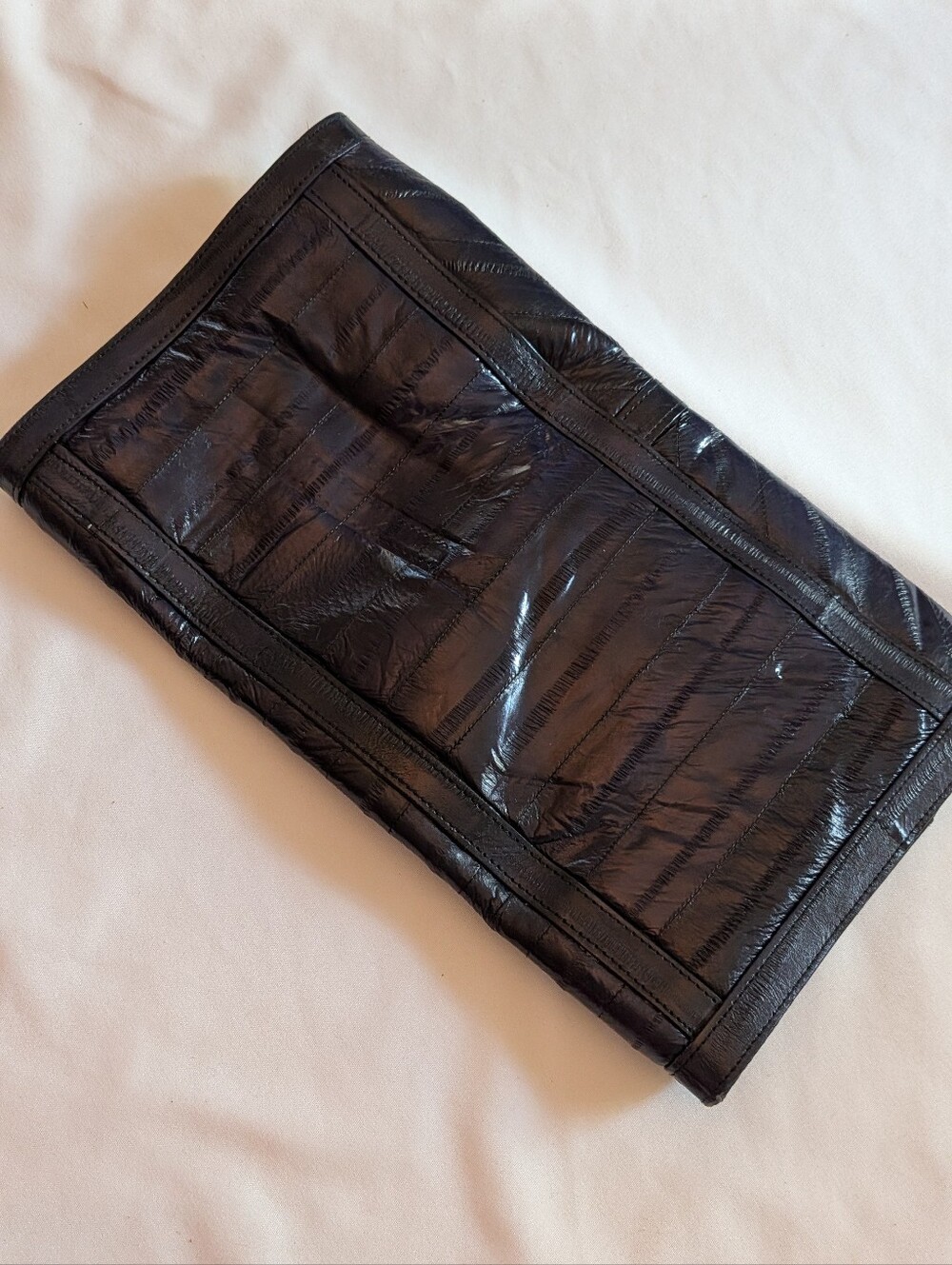 Vintage Navy Blue Quilted Fold-Over Eel Skin Clutch Bag - Picture 4 of 4